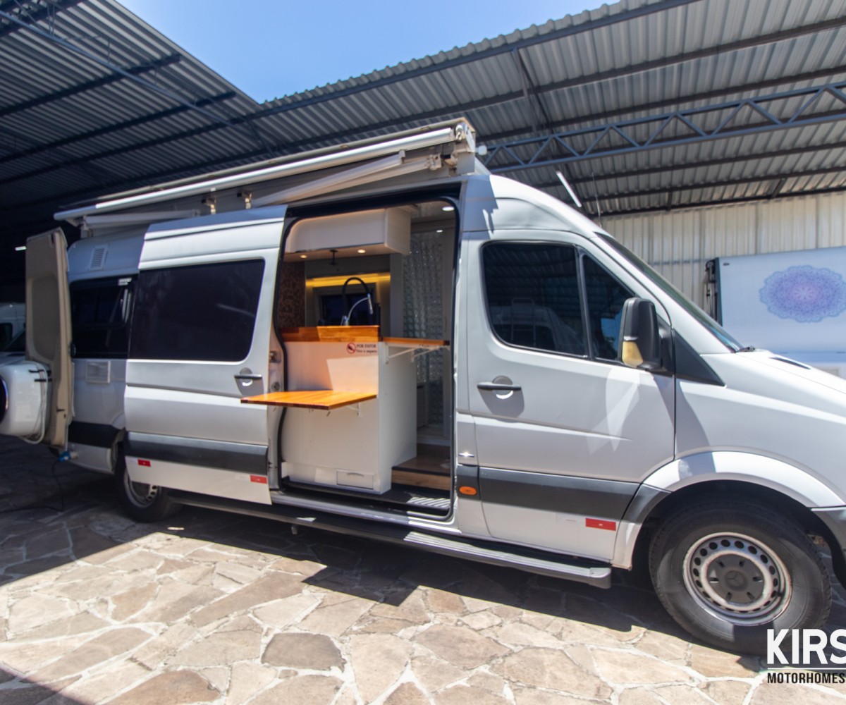 Sprinter 311 - Kirsch Motorhomes - Especializada na venda de Motorhomes e Trailers