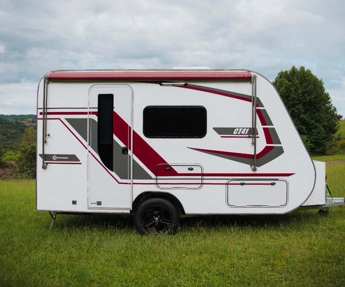 MONTAGEM - Conforttrailer CT 41 - Kirsch Motorhomes - Especializada na venda de Motorhomes e Trailers