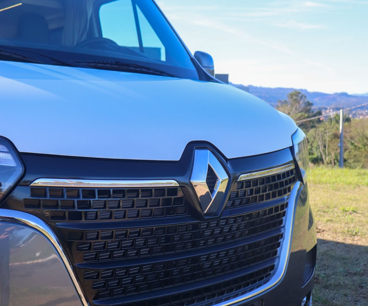 Renault master Ideal - Kirsch Motorhomes - Especializada na venda de Motorhomes e Trailers