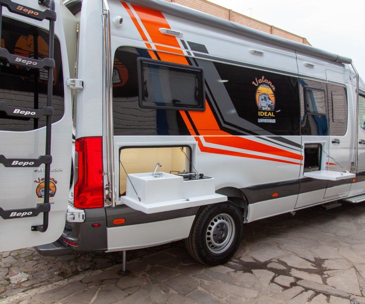 MONTAGEM - Sprinter 417 IDEAL MOTORHOMES - Kirsch Motorhomes - Especializada na venda de Motorhomes e Trailers