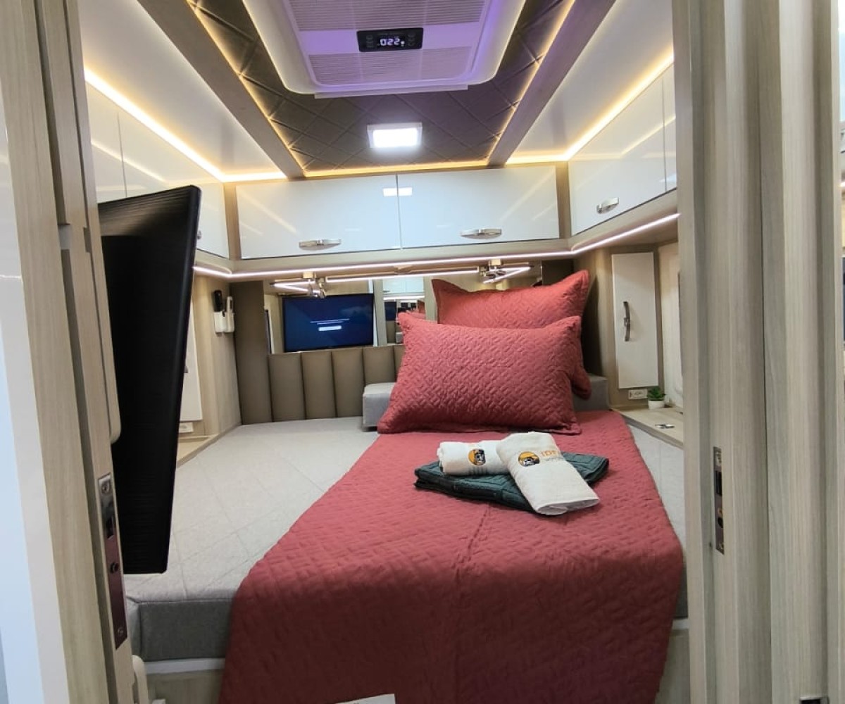 7.8 Free Life - Kirsch Motorhomes - Especializada na venda de Motorhomes e Trailers