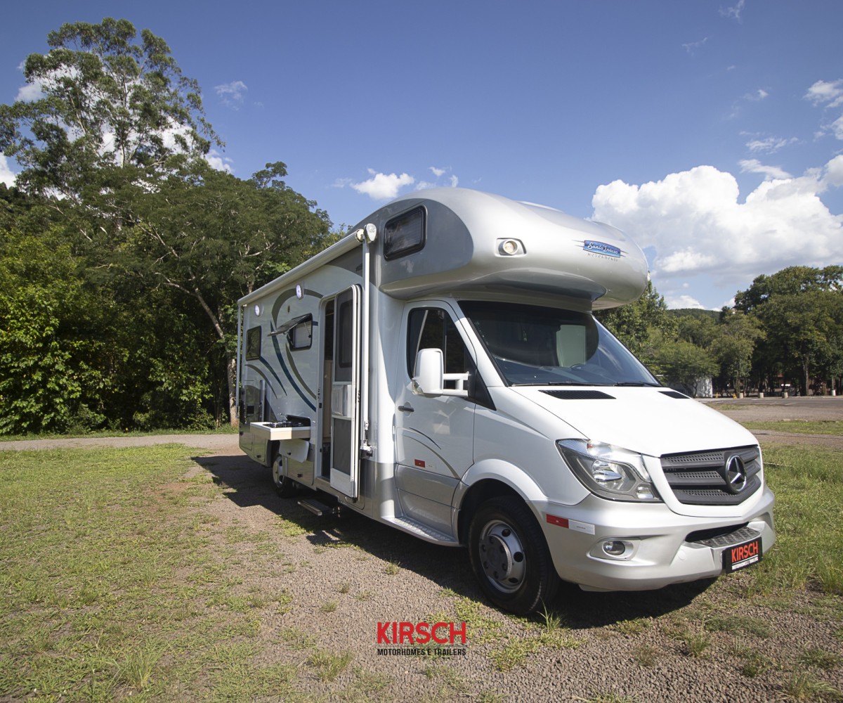 Santo Inacio 7.5 - Kirsch Motorhomes - Especializada na venda de Motorhomes e Trailers