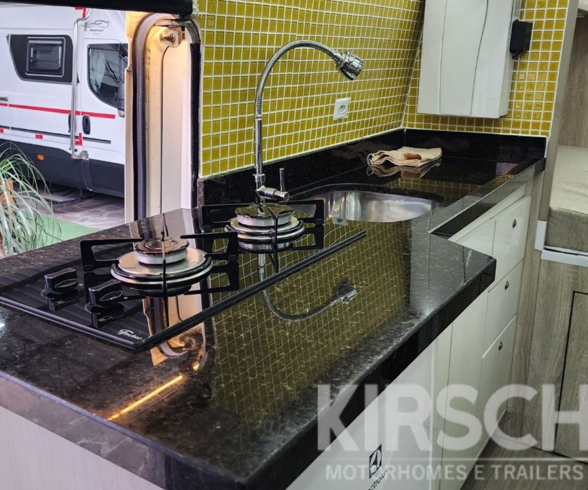 Iveco Star - Kirsch Motorhomes - Especializada na venda de Motorhomes e Trailers