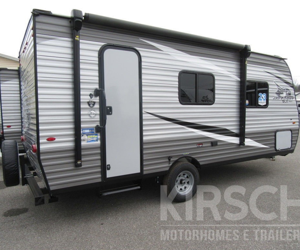 Trailer Jayco Flight 195RB - Kirsch Motorhomes - Especializada na venda de Motorhomes e Trailers