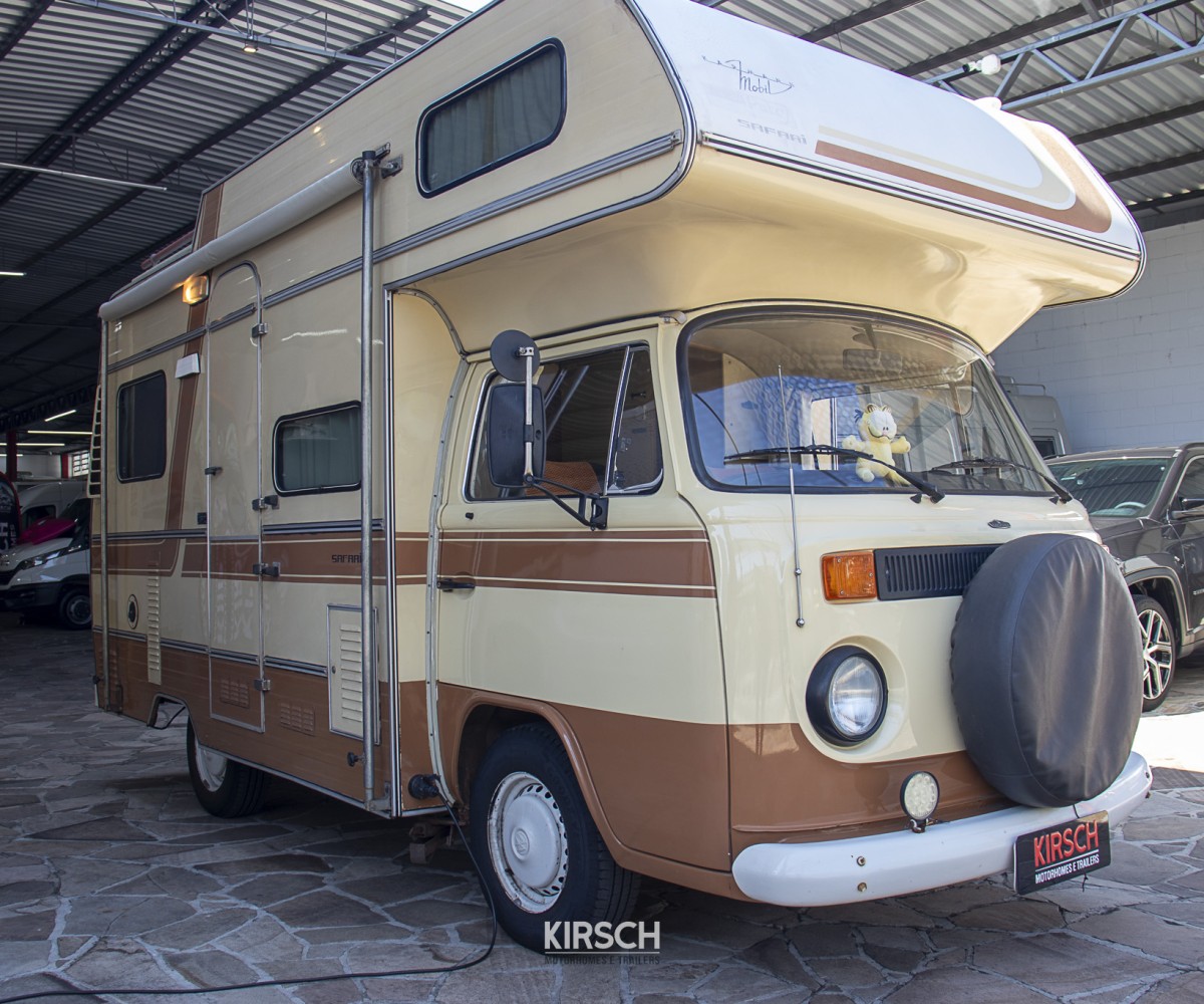Kombi Safari - Kirsch Motorhomes - Especializada na venda de Motorhomes e Trailers