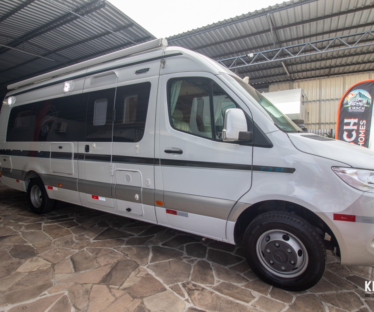 Santo Inácio 7.3 - Kirsch Motorhomes - Especializada na venda de Motorhomes e Trailers