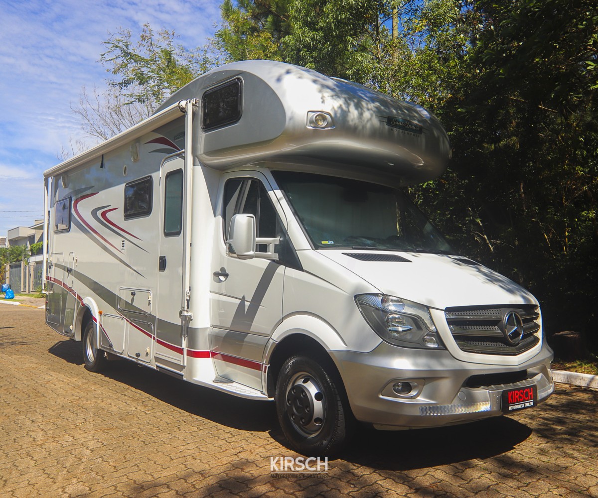 Santo Inácio 7.5 - Kirsch Motorhomes - Especializada na venda de Motorhomes e Trailers