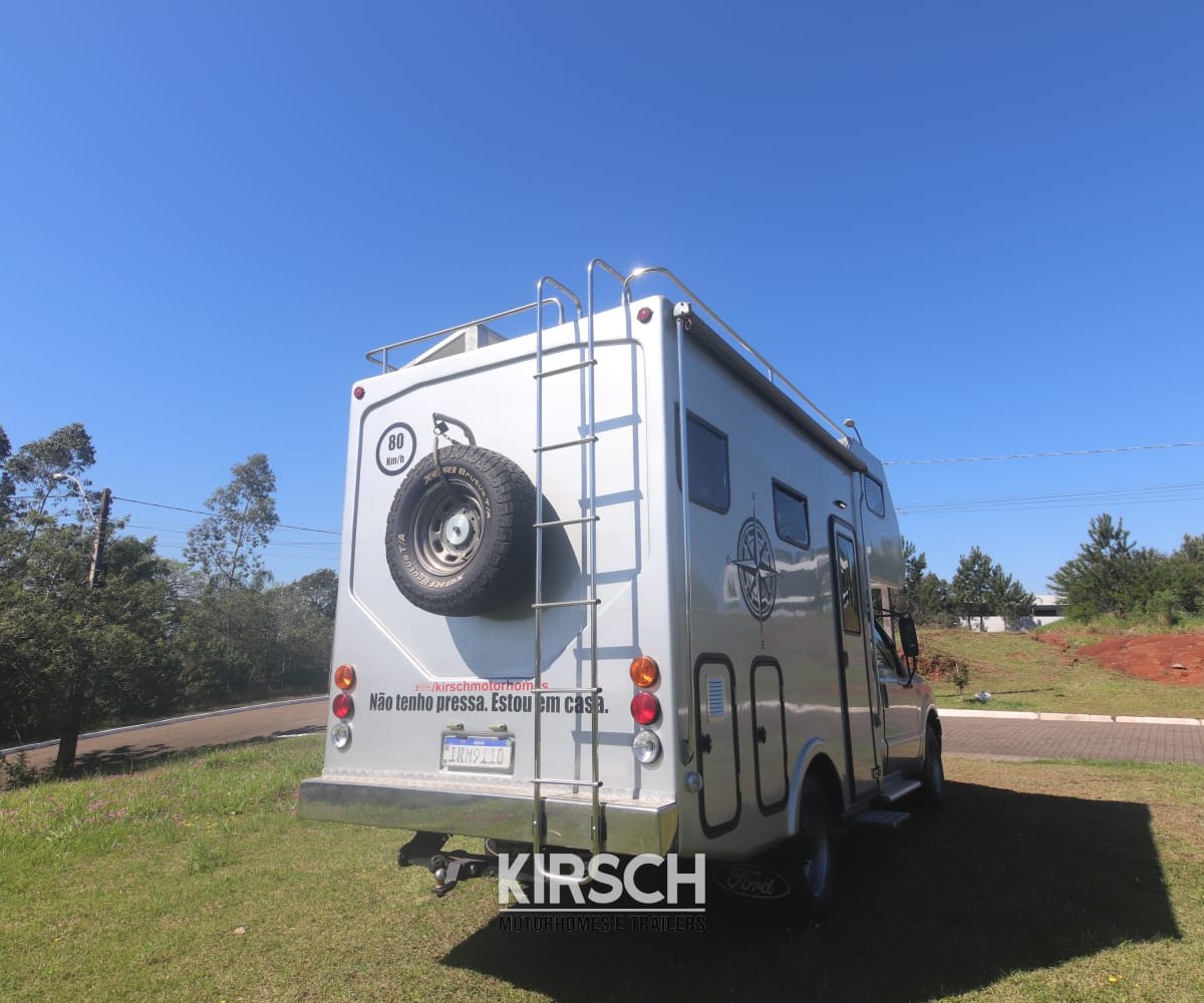 F-350 - Kirsch Motorhomes - Especializada na venda de Motorhomes e Trailers