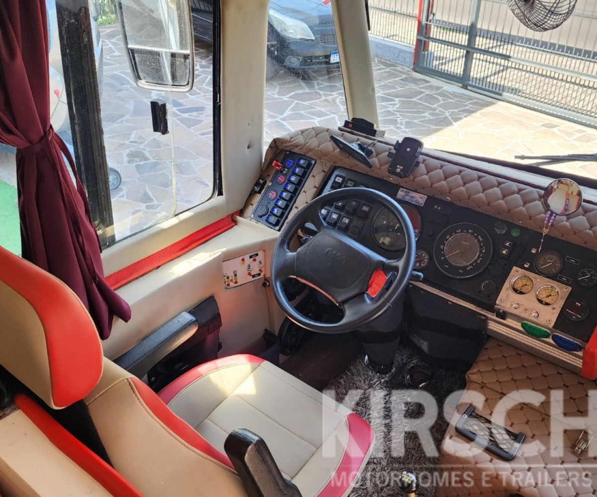 MB 708 - Kirsch Motorhomes - Especializada na venda de Motorhomes e Trailers