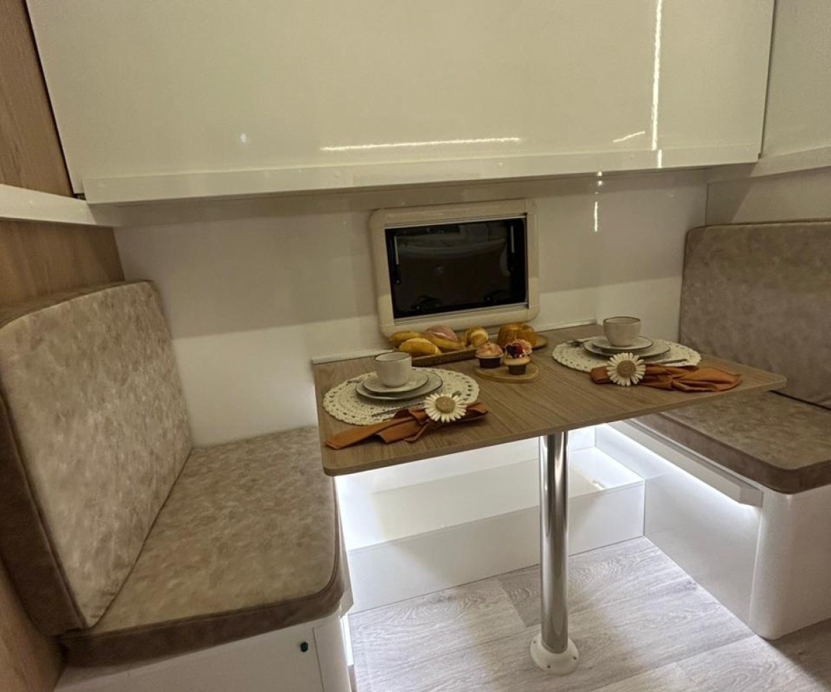 Conforttrailer CT 41 - Kirsch Motorhomes - Especializada na venda de Motorhomes e Trailers