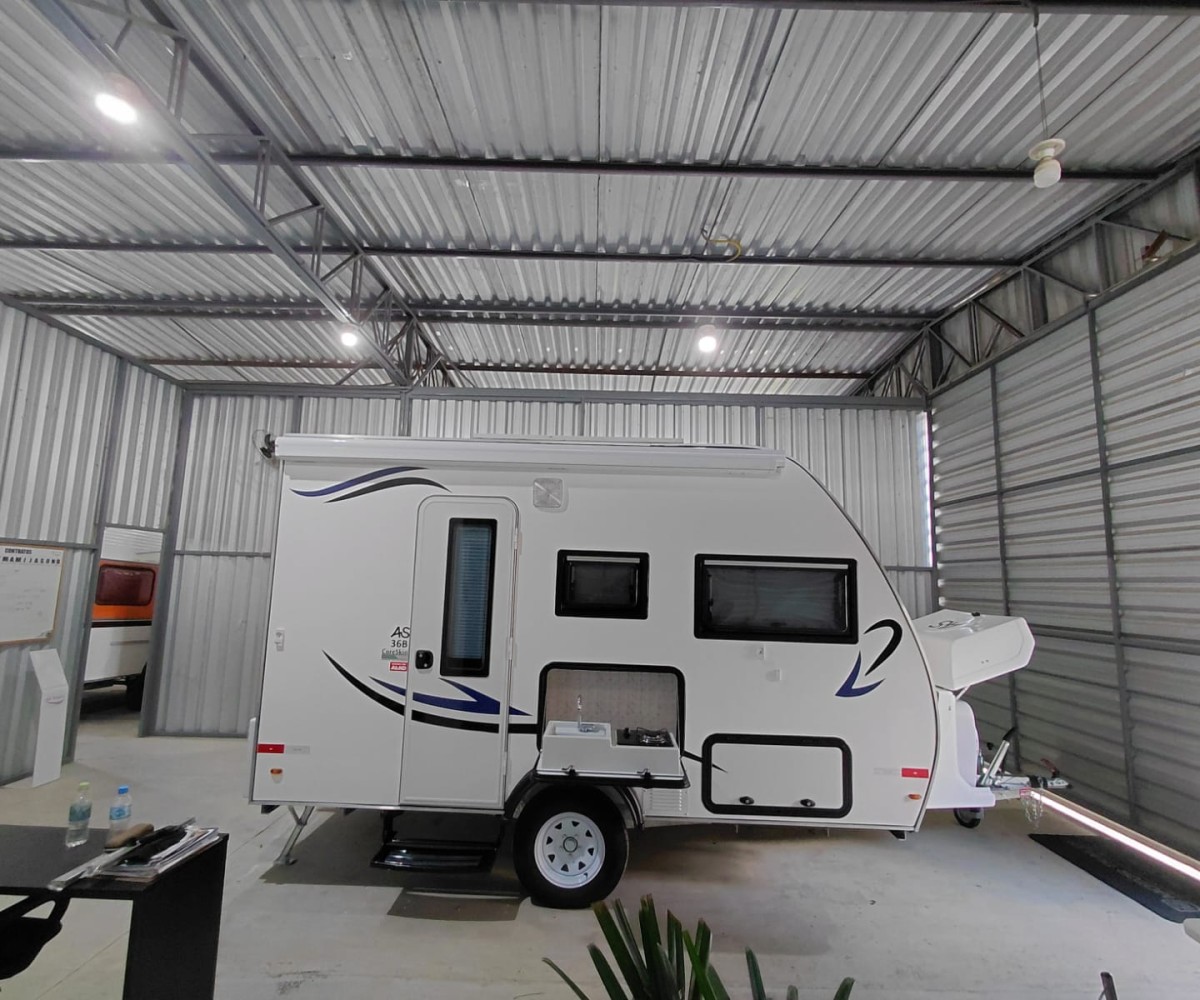 Trailer AS 36 - Kirsch Motorhomes - Especializada na venda de Motorhomes e Trailers