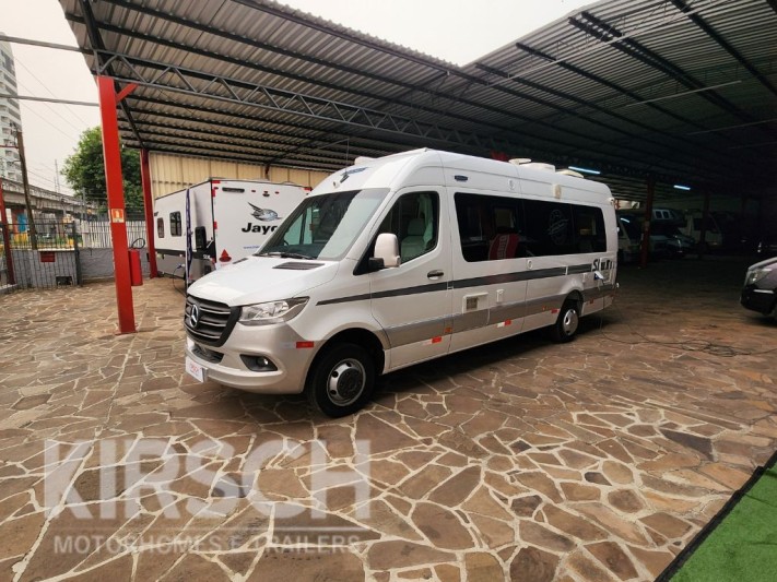 Santo Inácio 7.3 Sprinter 516 CDI